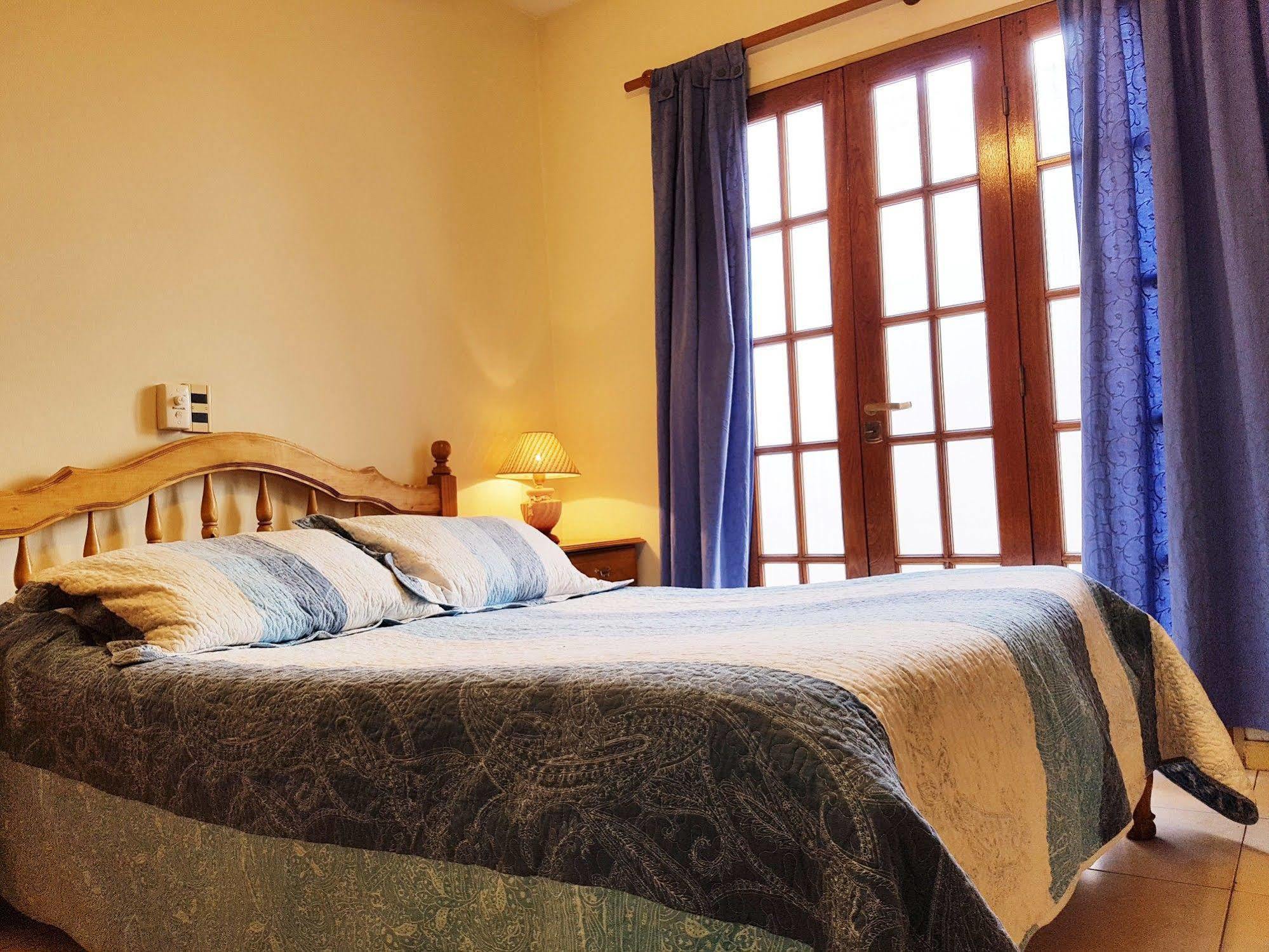 Azul Departamentos Aparthotel Mendoza Exteriör bild